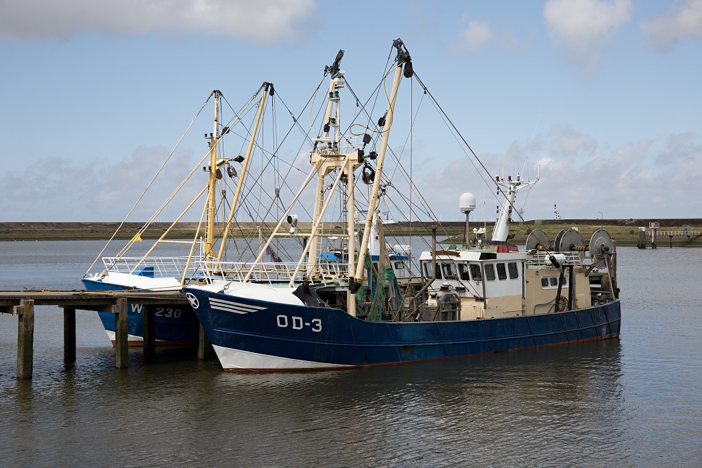 visserij industrie hdr stellendam yerseke kotter viskotter trawler visnet visnetten vloot vis vissen zierikzee